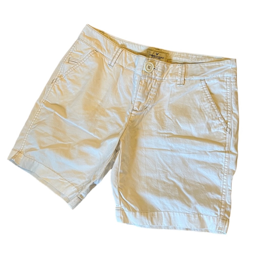 American Eagle Shorts - Picture 2 of 4